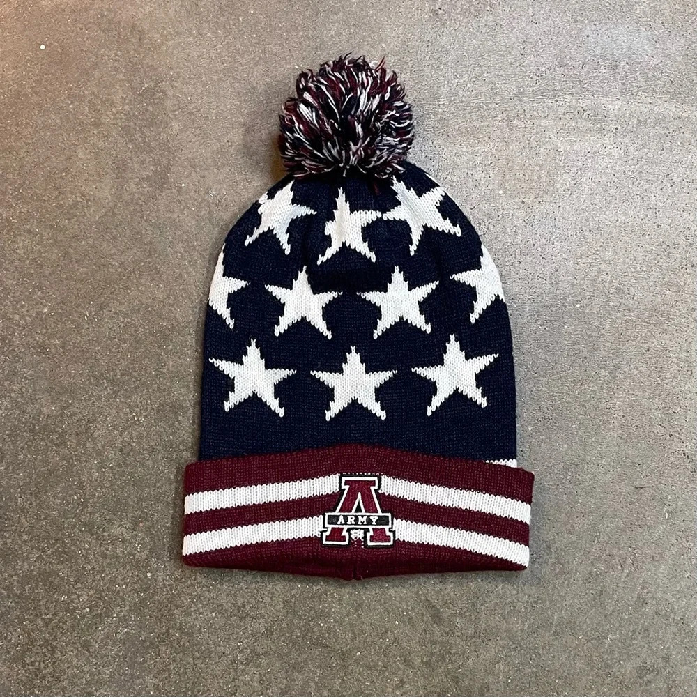 Vintage Army USA Flag Knit Ski Beanie Pom Pom Hat